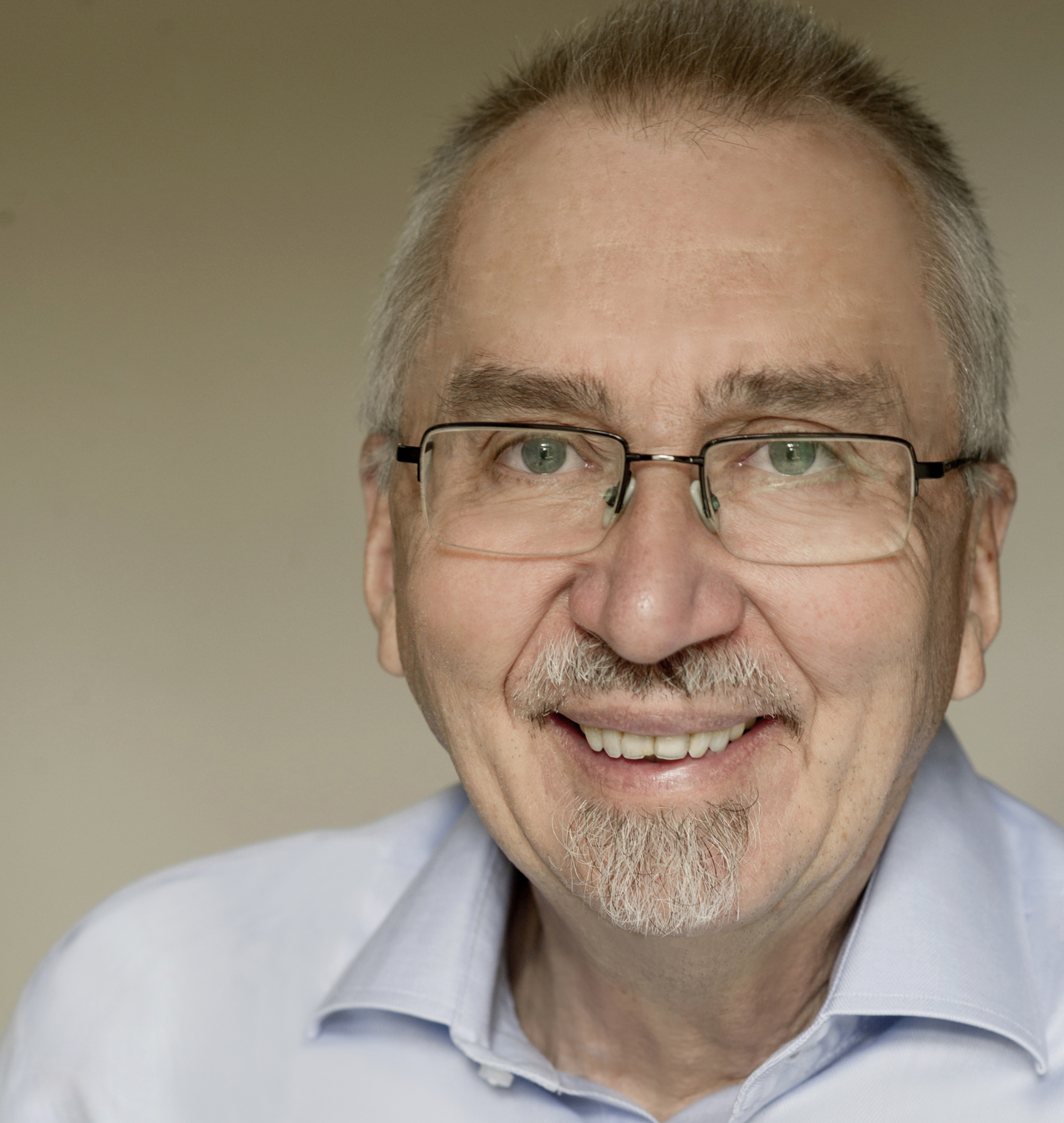 Portrait Prof. Dr. Siegfried Preiser